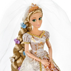 Boneca Rapunzel Enrolados Disney